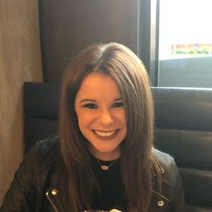 Meet your Posher, Nicolette